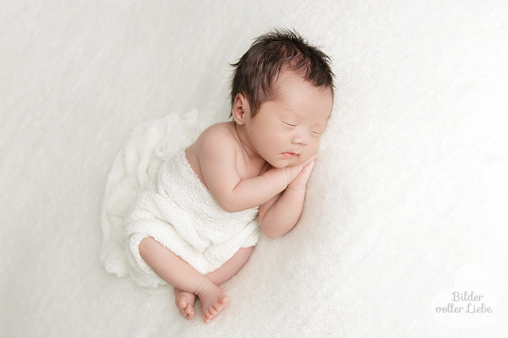 Erste Babyfotos vom kleinen Engel Isaac