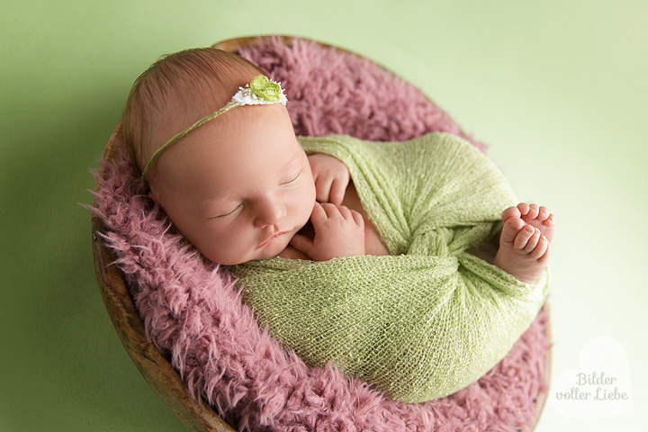 kinderfotografie-berlin-babyfotografie-babyfotografin-kleinkindfotos-kinderfotos-neugeborenenbilder-fotostudio